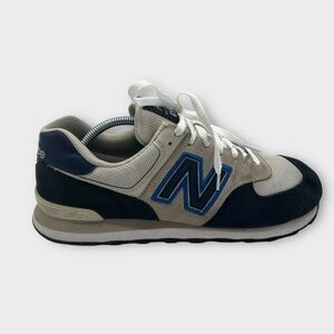 New Balance Mens 574 Suede Classic Running Sneakers U574GW2 White Blue Size 11.5